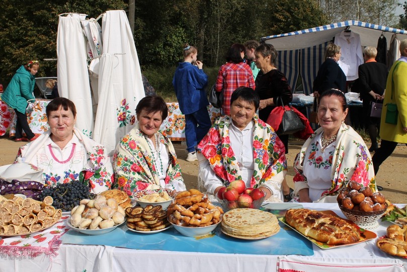 Белорусы Смоленщины стали участниками народного фестиваля Чудо-Лапун