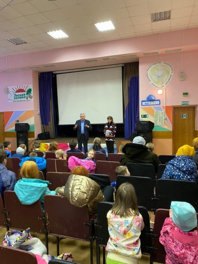 Делегация белорусов России встретилась с жителями Донецка и Луганска
